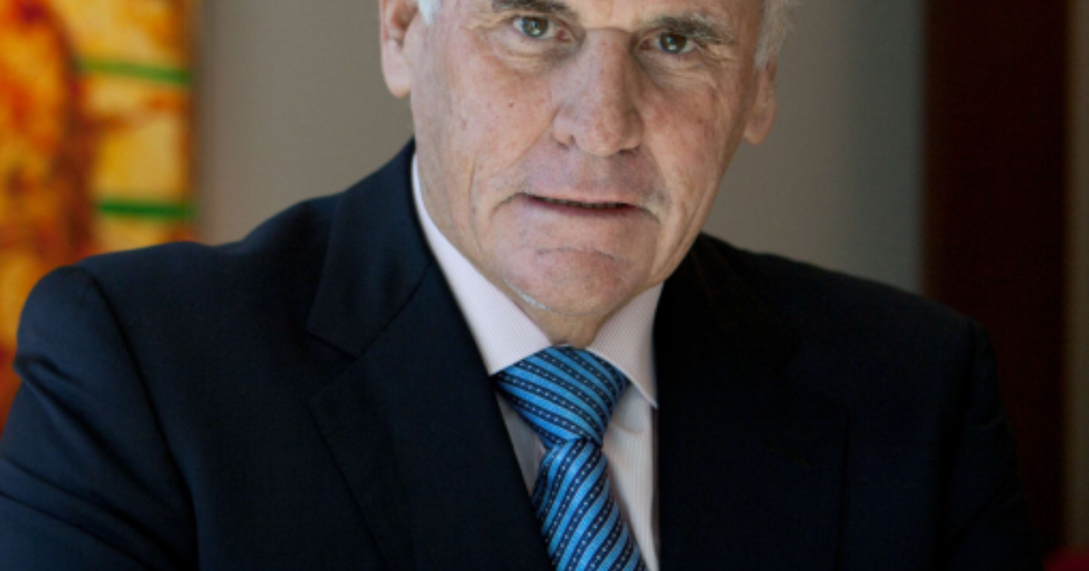 Walker Corporation | Lang Walker AO